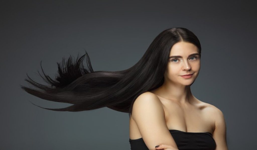 woman with a straight and silky hair type 